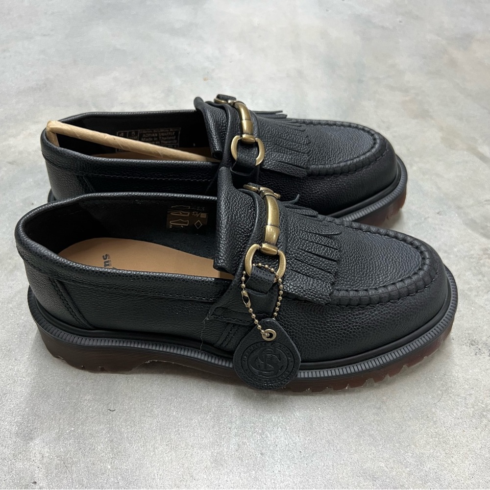 New with box - Men’s Dr. Martens Adrian Snaffle - Black - 30610001 - Picture 3 of 6